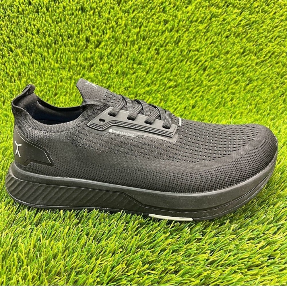 Flux Footwear Waterproof Adapt Runner- Size 11 - Black